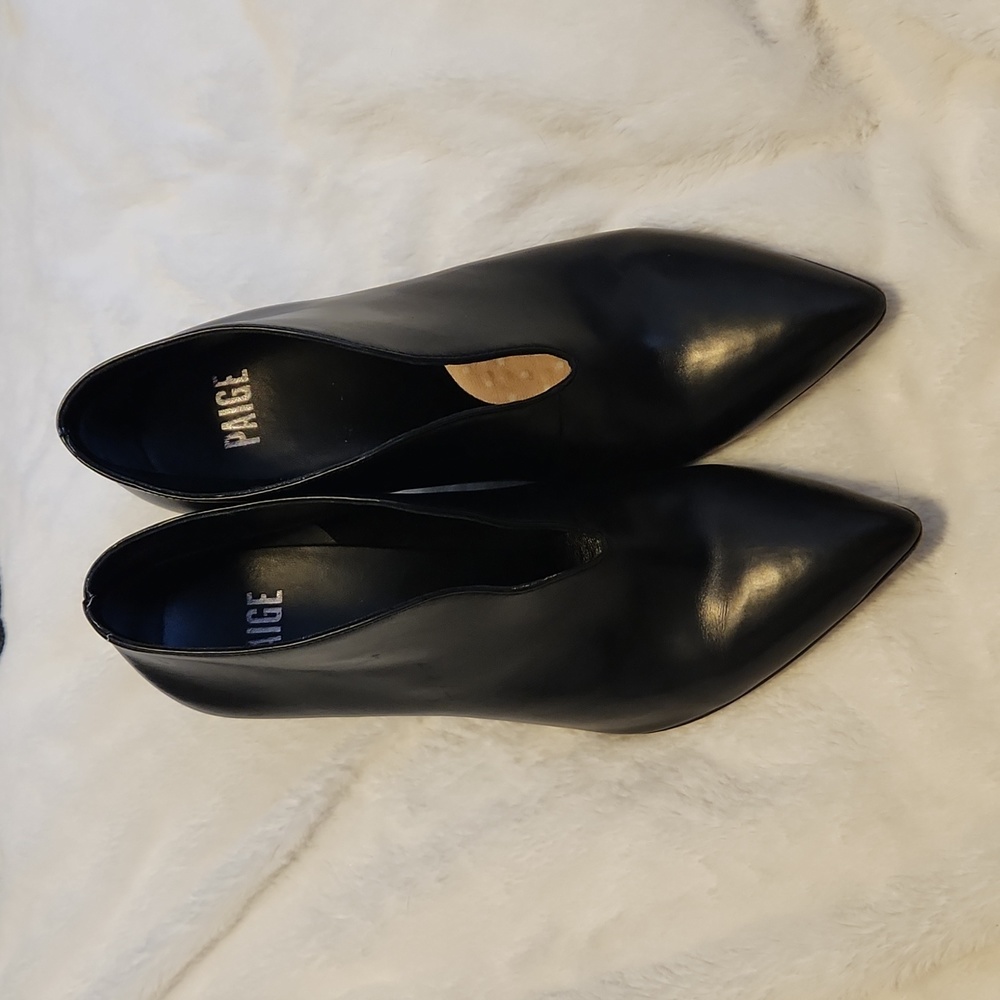 Black booties size 9